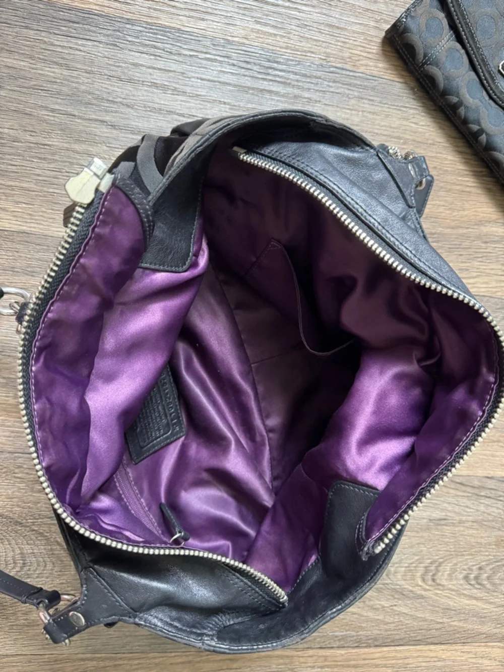 Coach Mia Op Art Signature Logo Large Bag Black/Gray Zip Purple Lining w/ Wallet